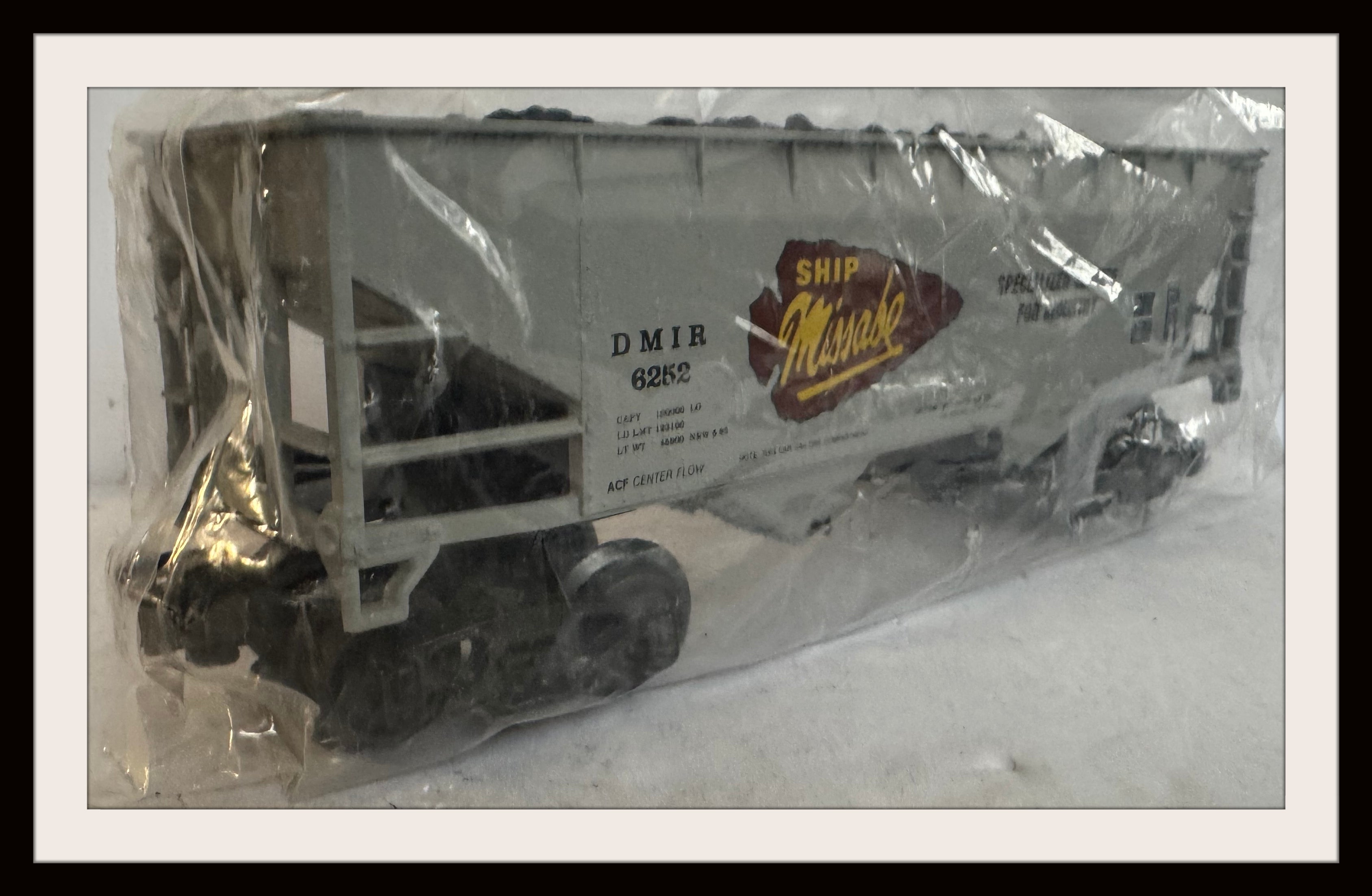 K-Line Missabe Hopper # 6252 New Old Stock