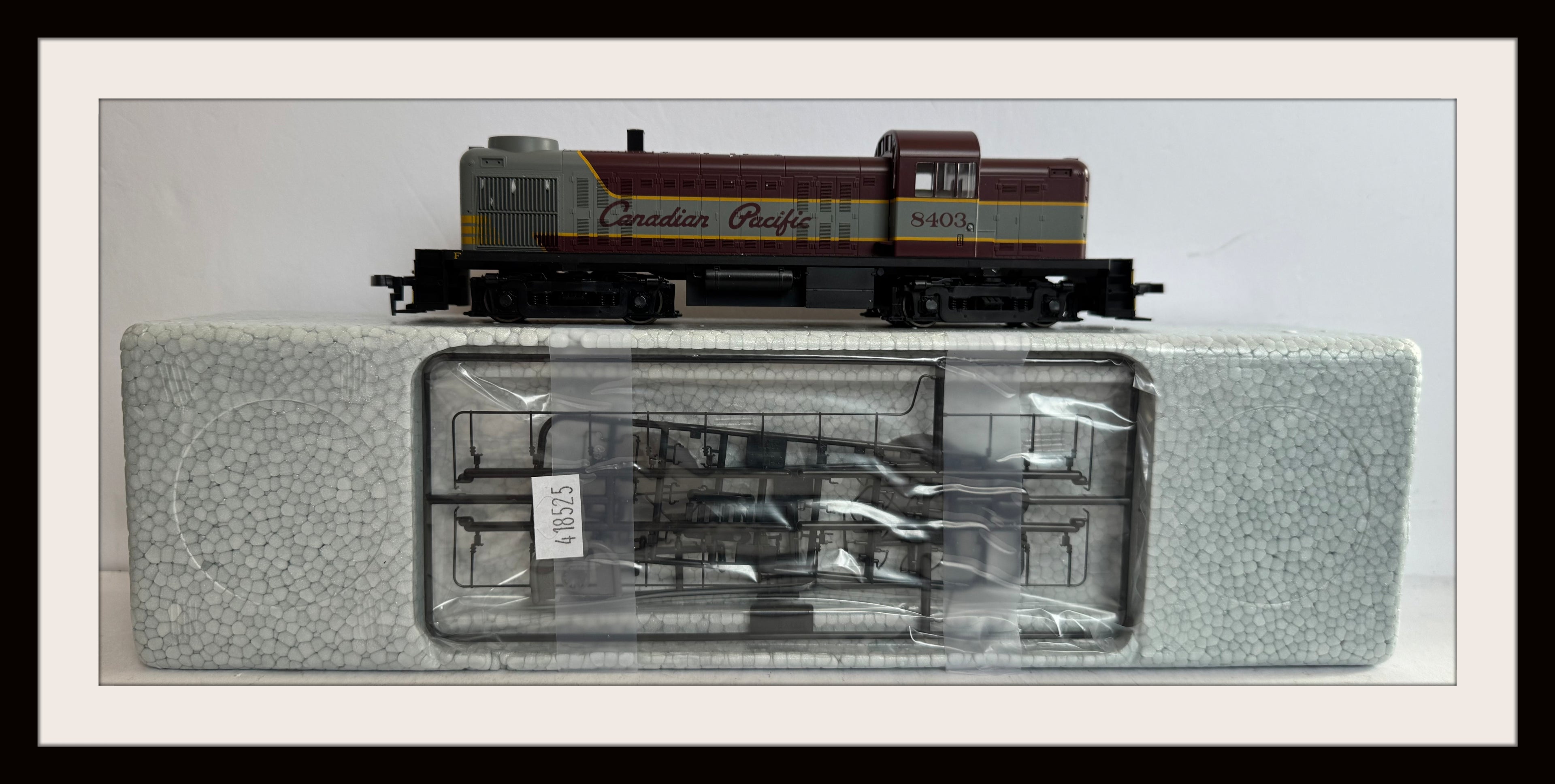 Kato Canadian Pacific RS-2 #8401 & #8403 New Old Stock
