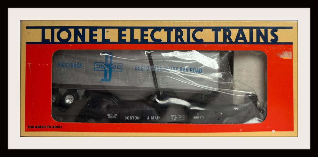 Lionel B & M Flat Bed with Semi Trailor # 16911 N.O.S