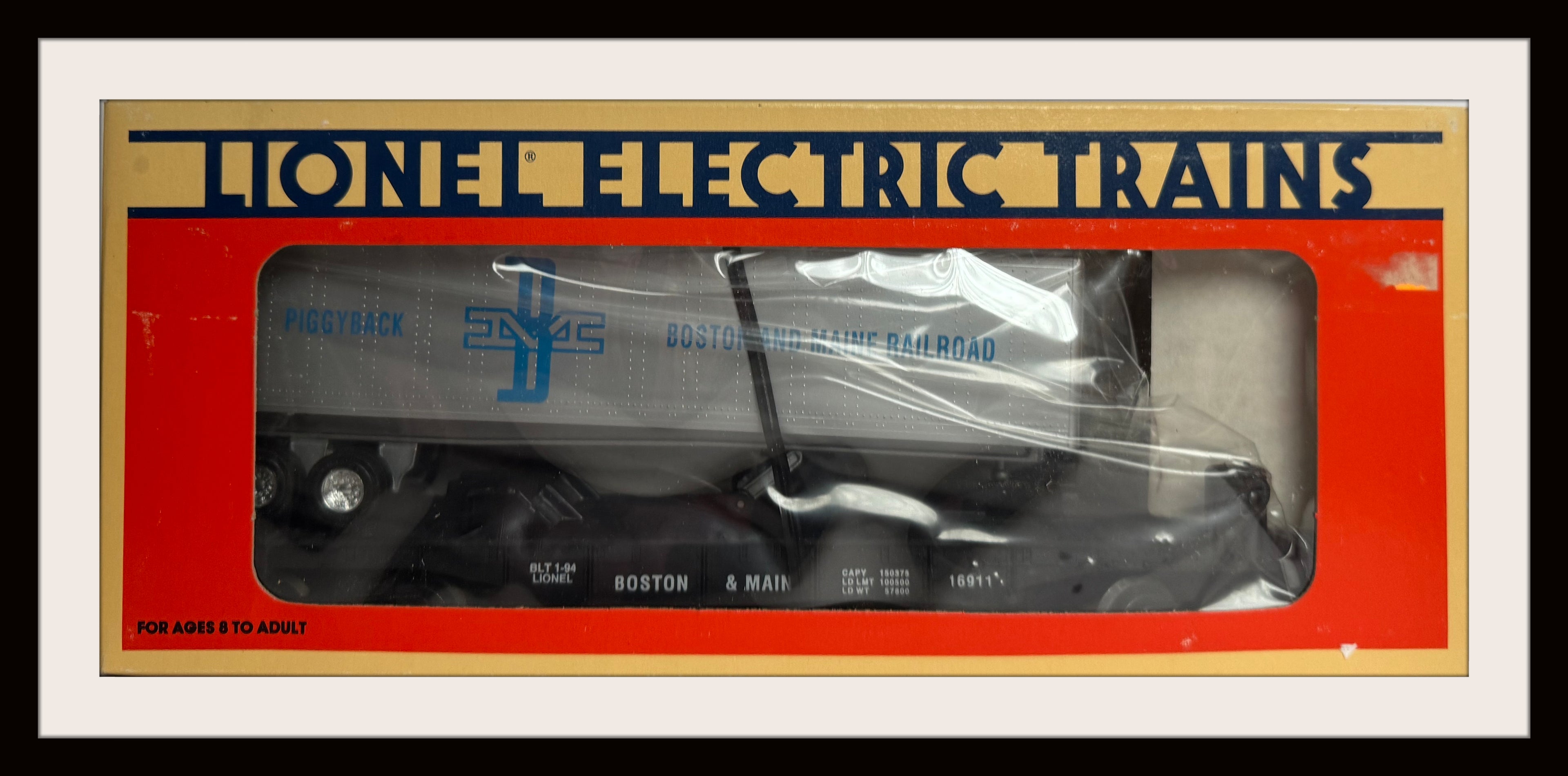 Lionel B & M Flat Bed with Semi Trailor # 16911 N.O.S