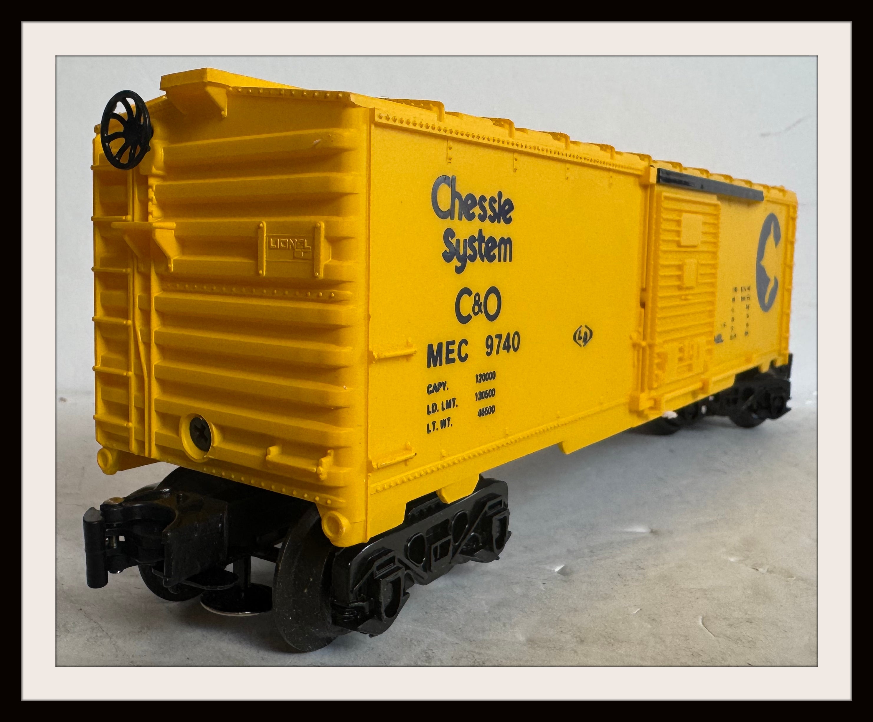 Lionel Chessie C & O System Box Car # 9740