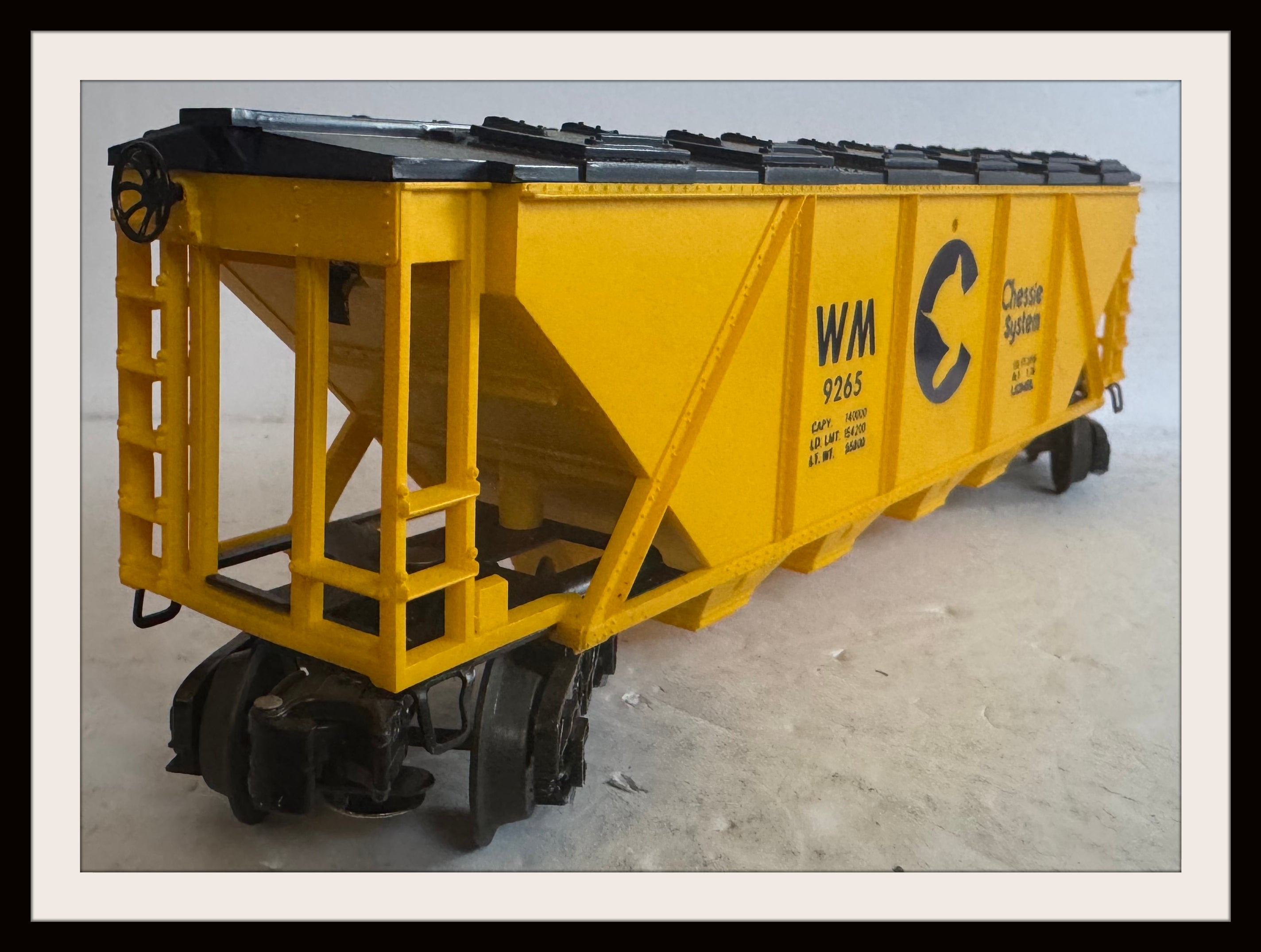 “Lionel Chessie System Western Maryland Covered Hopper # 9625