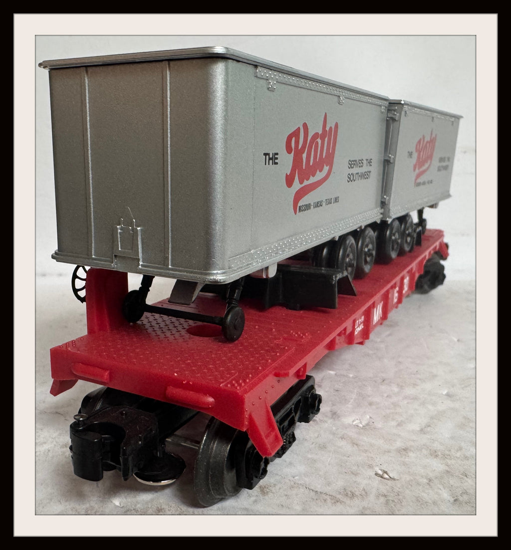 Lionel Katy Flatcar with Trailers # 6 -16330ank and Pump #6-18390 (Copy)