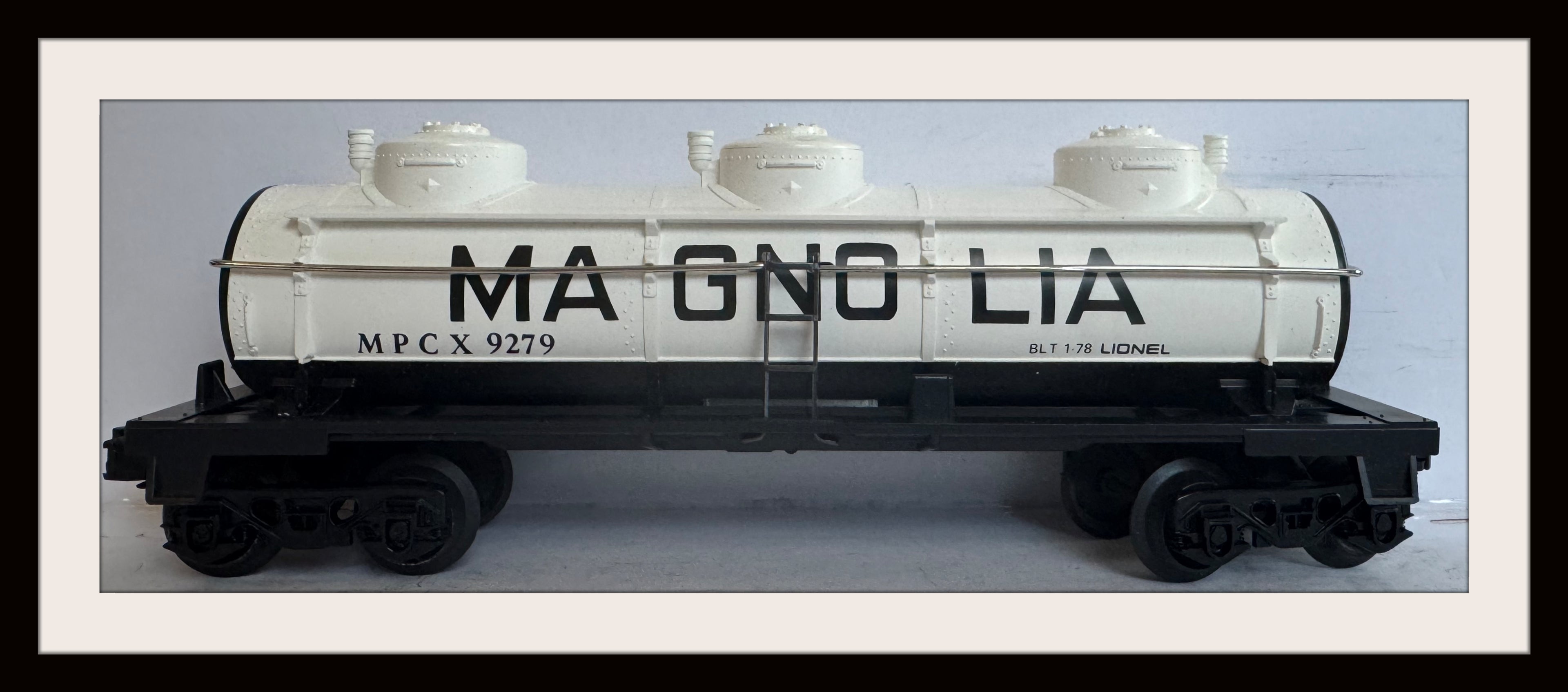 Lionel Magnolia 3 Dome Tanker # MPCX 9279