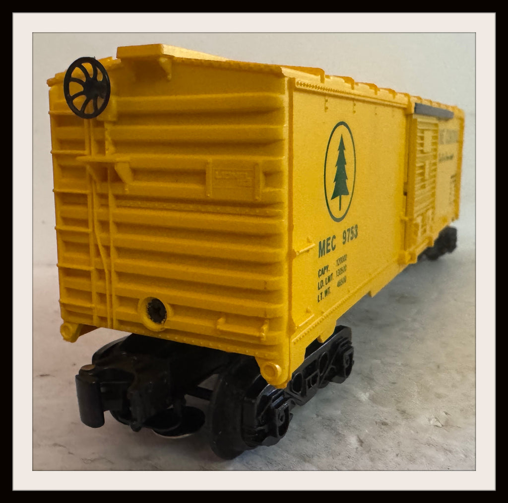 Lionel Maine Central Box Car # 9753