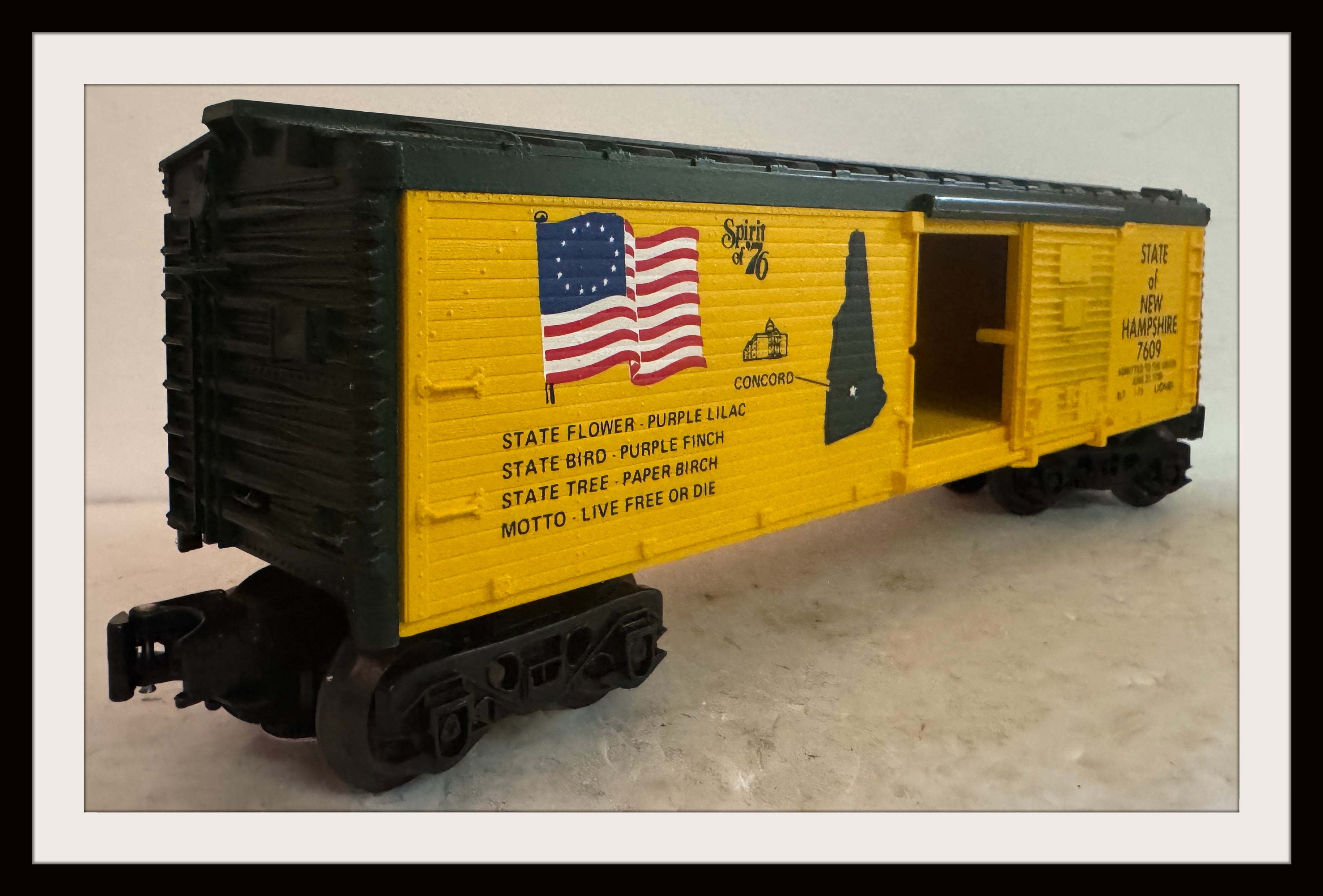 Lionel New Hampshire # 7609 Box Car