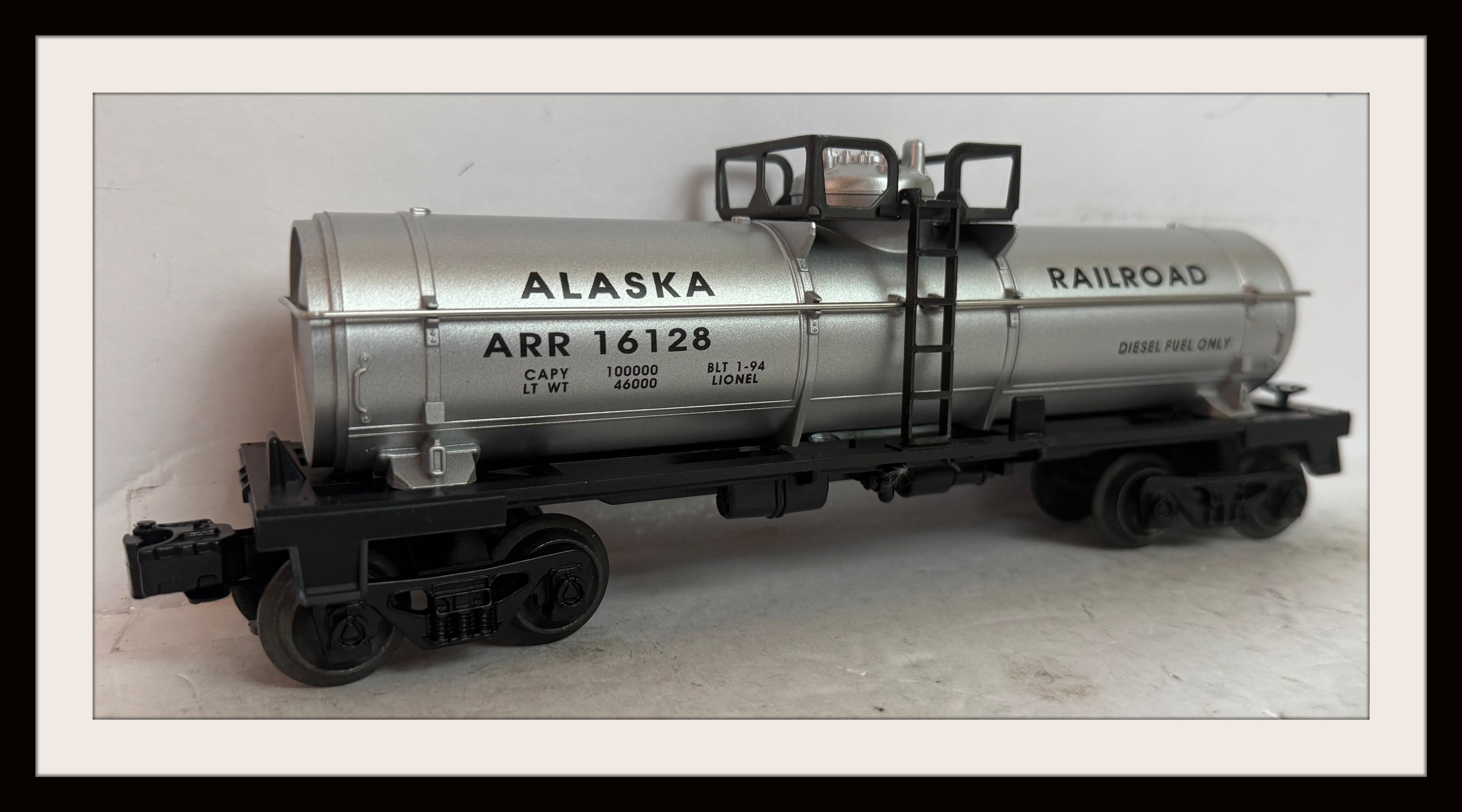 Lionel Alaska Single-Dome Tank Car # 6-16128