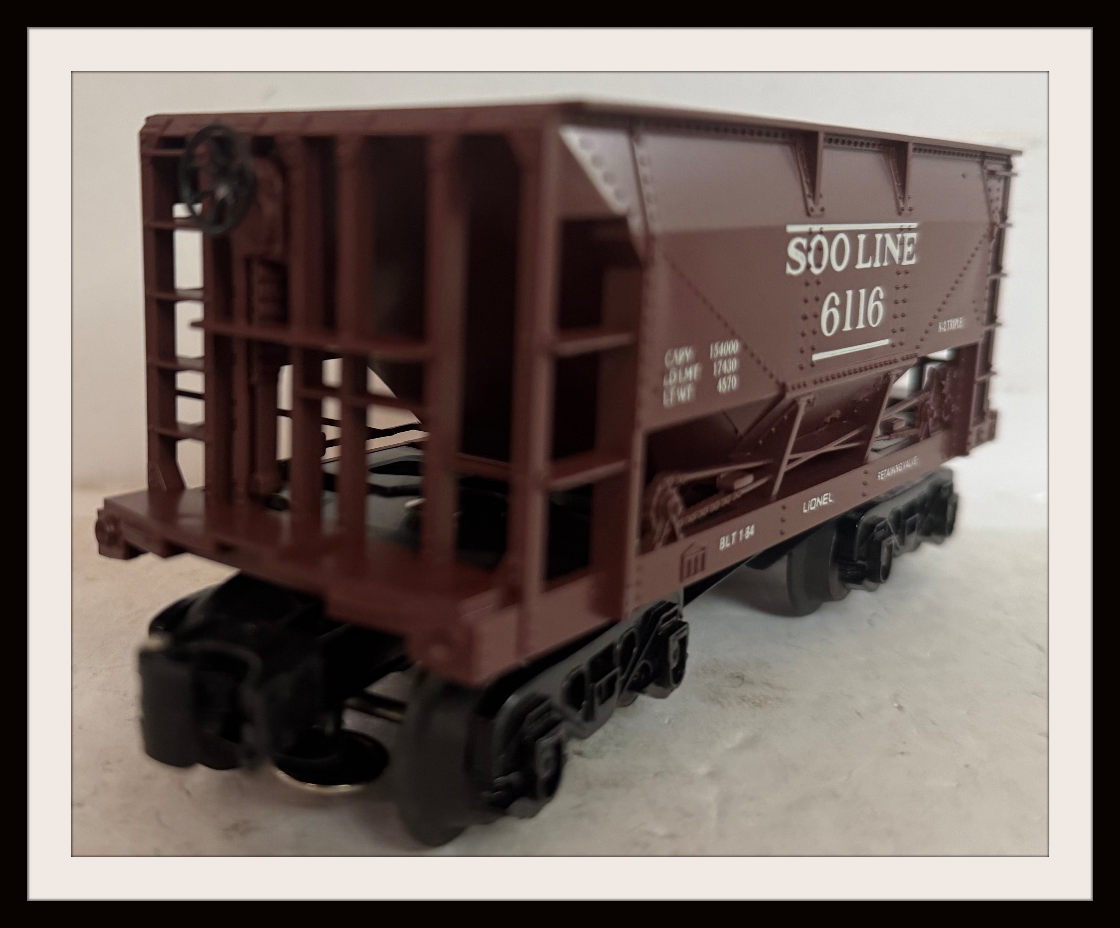 Lionel Soo Line Iron Oar Car # 6-6116