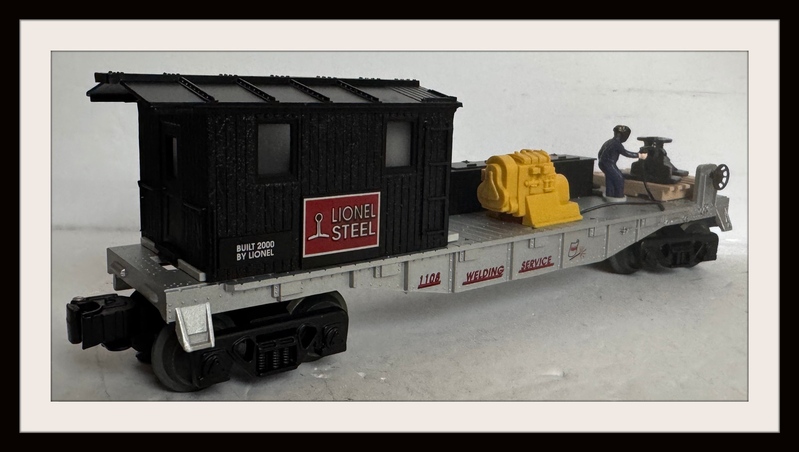 Lionel Steel Service Flat Car with Welder ad Equipment # 1108 N.O.S.