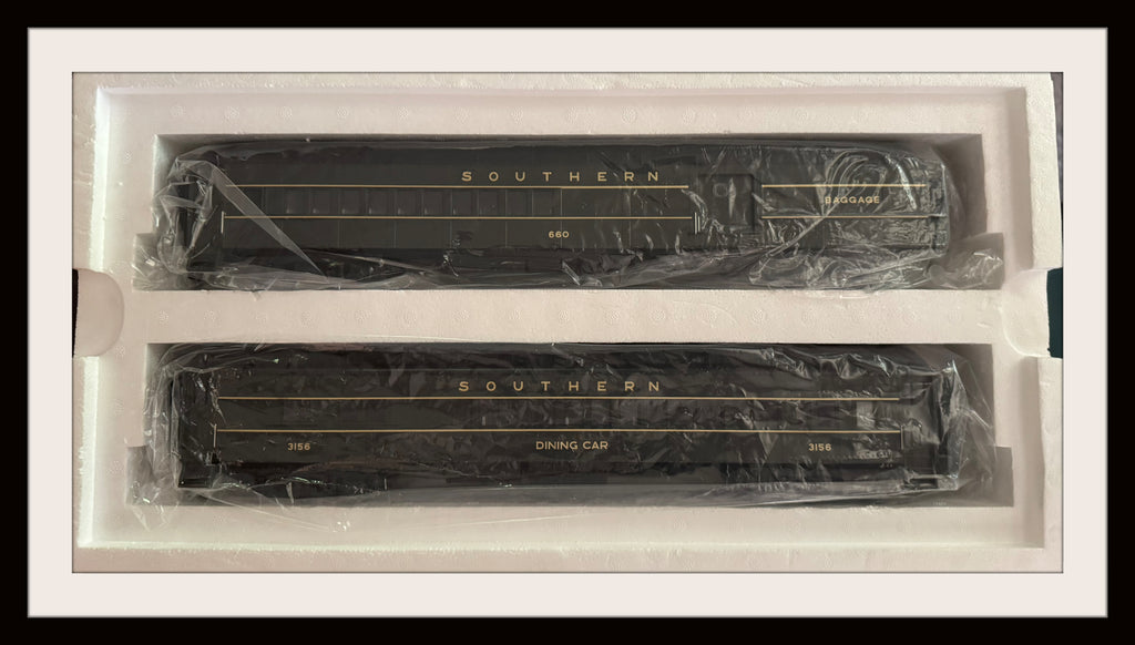 MTH Scale 70' Southern Madison Combo, Dinner Set New Old Stock