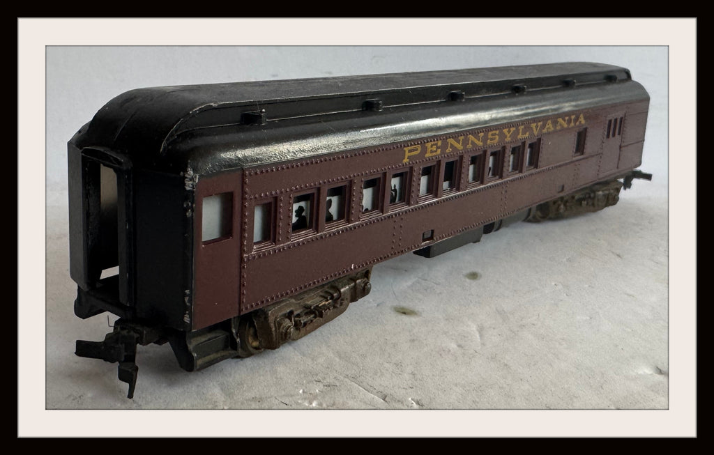 Penn Line PRR Brass CG1 with 3 Passenger Cars HO