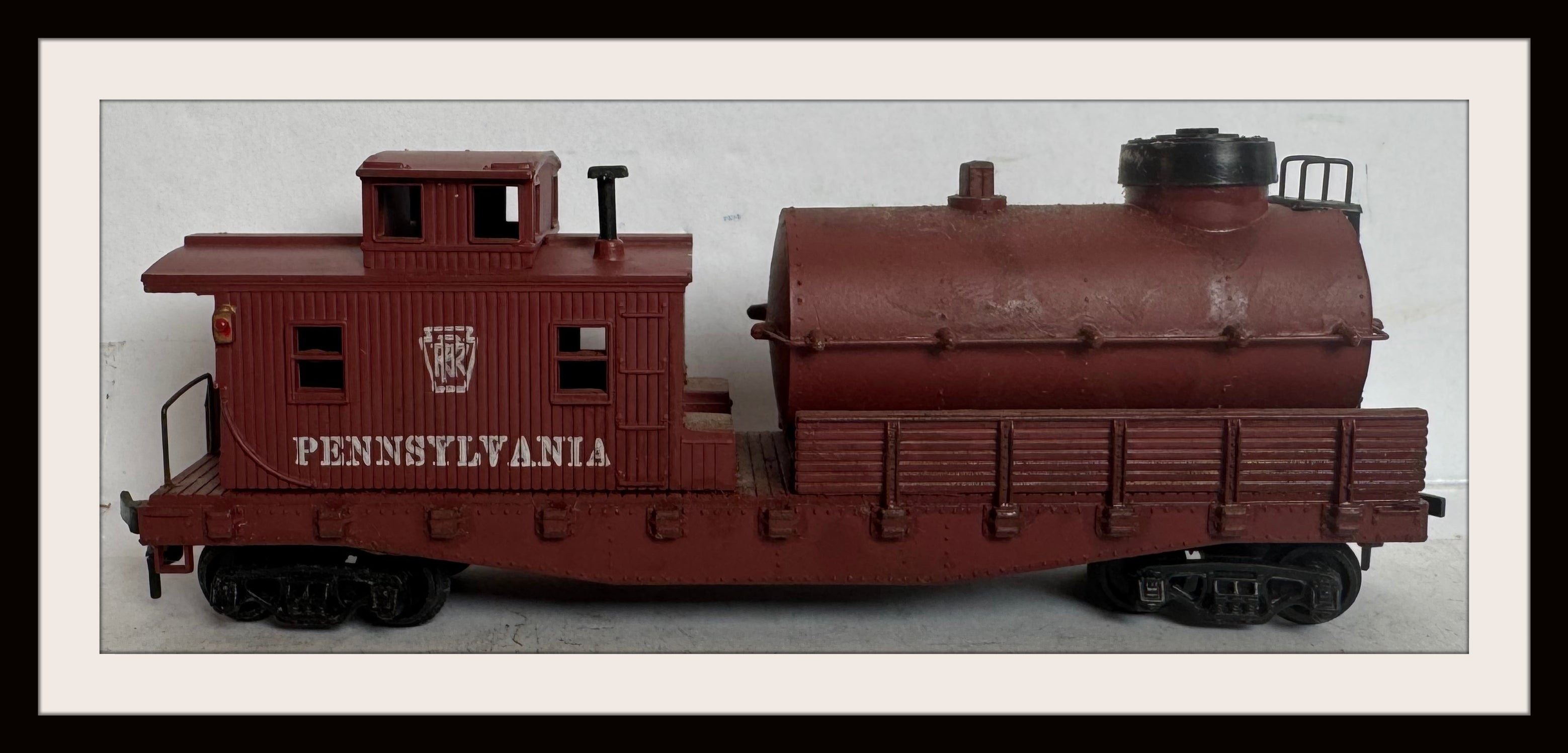 PRR Working Caboose with Tank