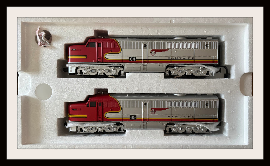 Santa Fe Alco A-A Set with PS 1.0 and Santa Fe Alco PA B Unit N.O.S.
