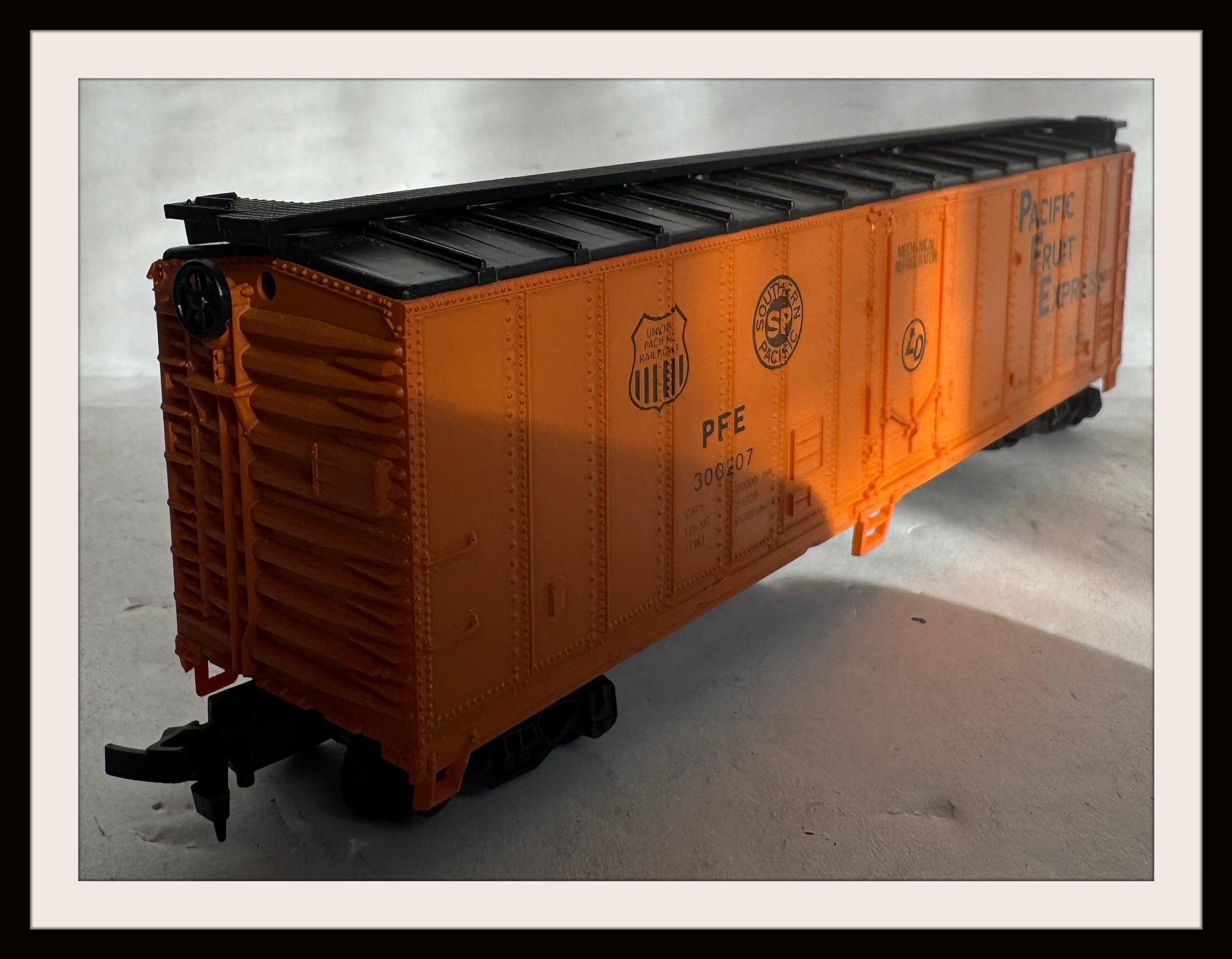 Southern Pacific Reefer Car # 300207