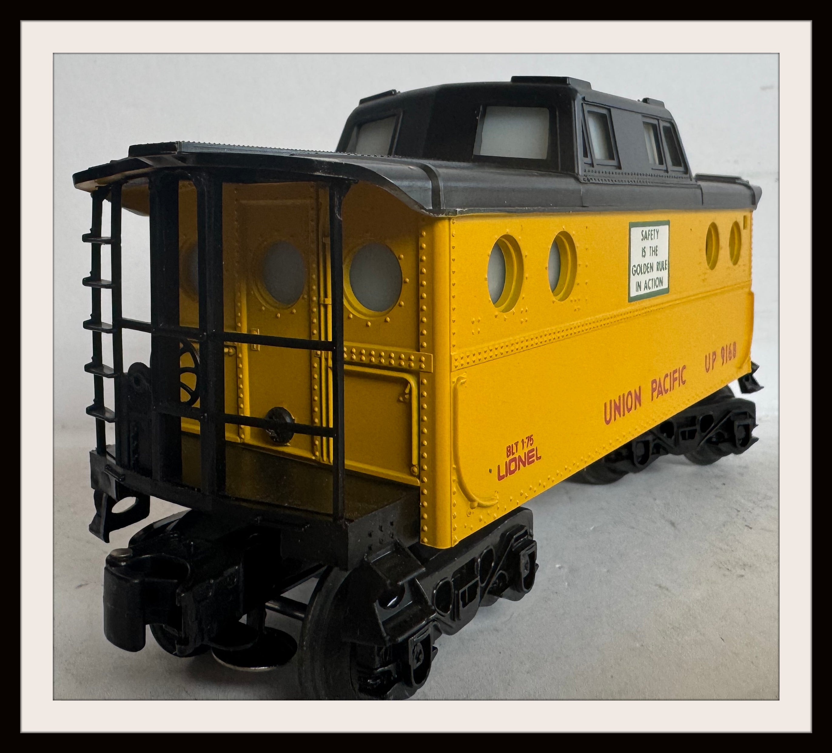 Union Pacific Caboose # 9168